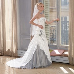 Robe de mariée Elixir - Point Mariage - 489,99€