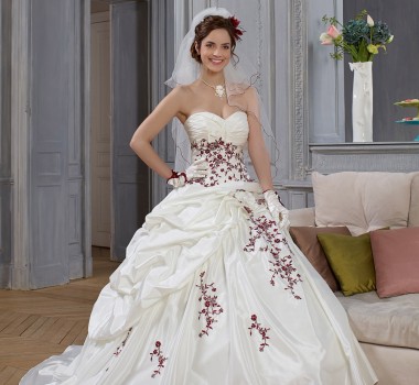 Robe-de-mariée-Hellebre—Point-Mariage—549,99€